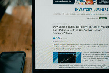 Negotiating from Day One: How Startups Can Negotiate with Investors Safely and Smartly